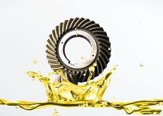 對于潤滑油閃點下降問題的詳細(xì)介紹(圖1) 對于潤滑油閃點下降問題的詳細(xì)介紹(圖1)